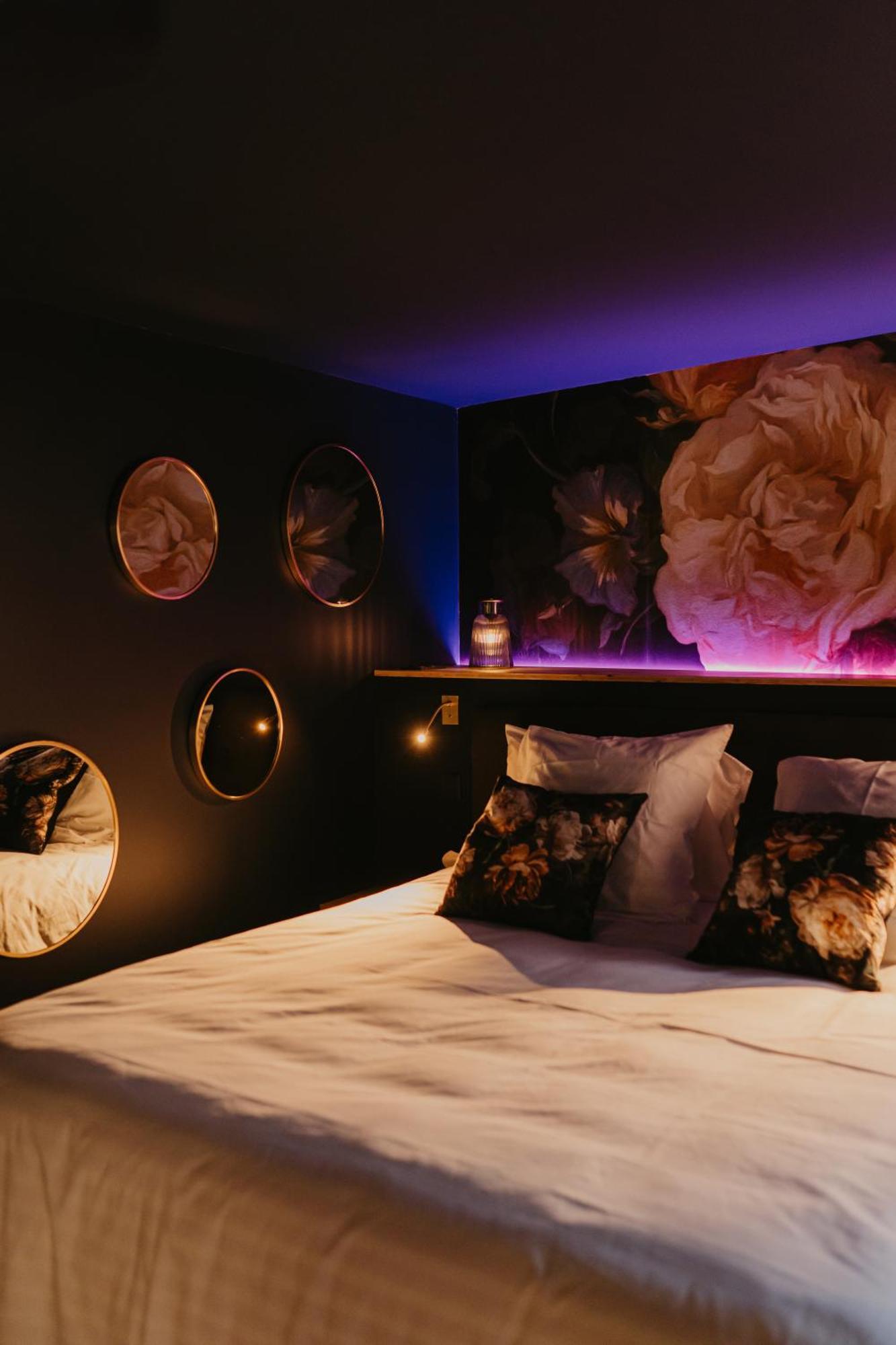 L'Alcove Clisson-Love Room- Gite Romantique-Spa ภายนอก รูปภาพ